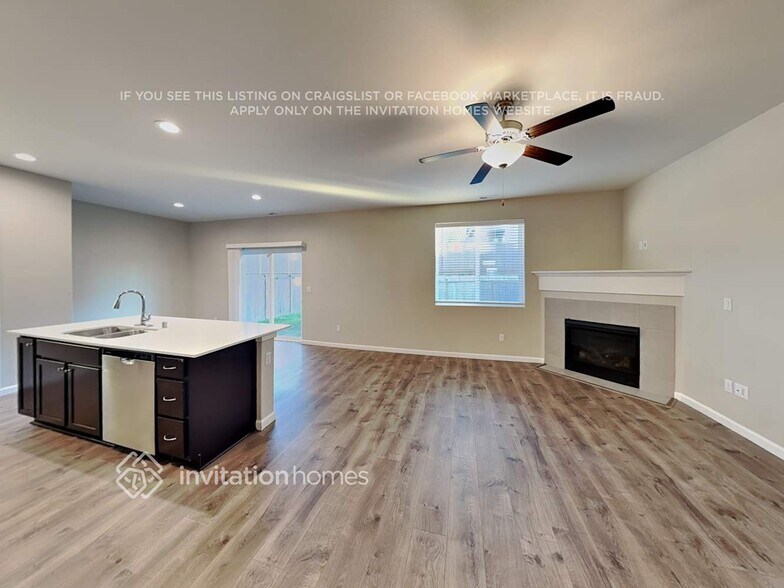 Building Photo - 8524 55th Pl NE