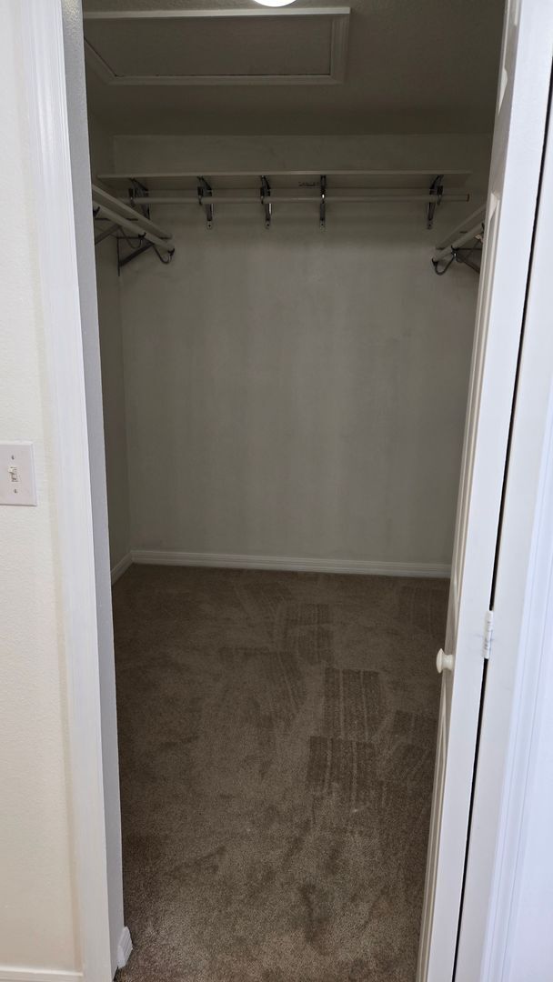 Building Photo - Spacious Haines City Retreat - For Rent Now!