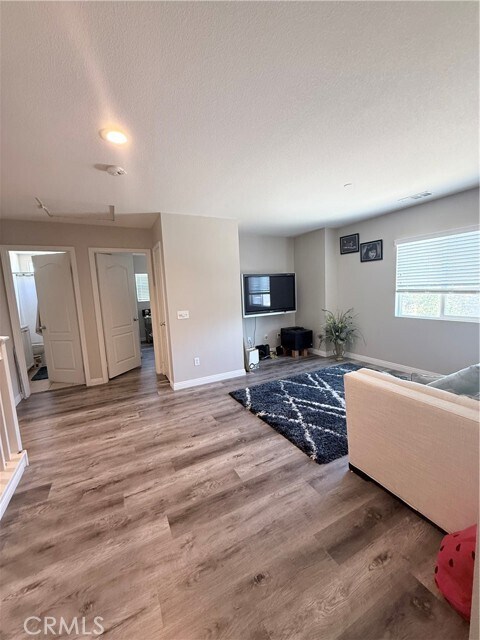 Building Photo - 16360 River Glen Ln