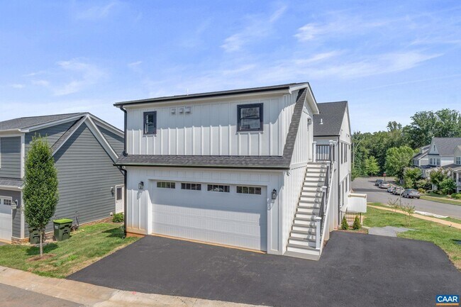 Building Photo - 1603 Griffen Grv