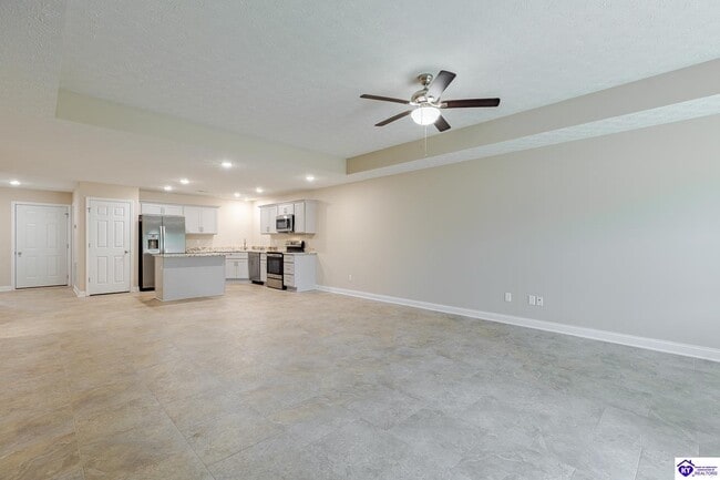 Building Photo - 305 Breckinridge Cir