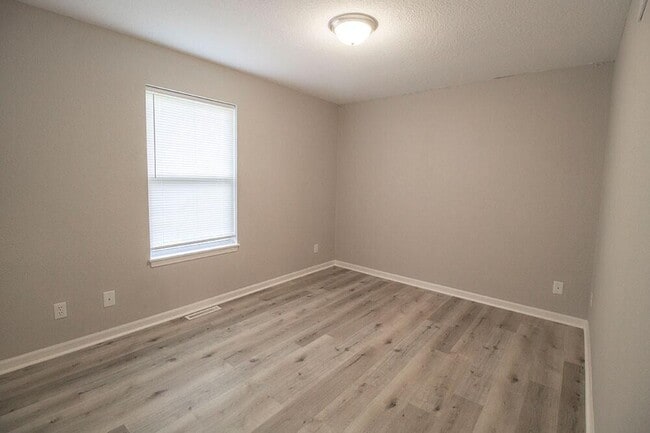 Building Photo - 5308 Godas Cir