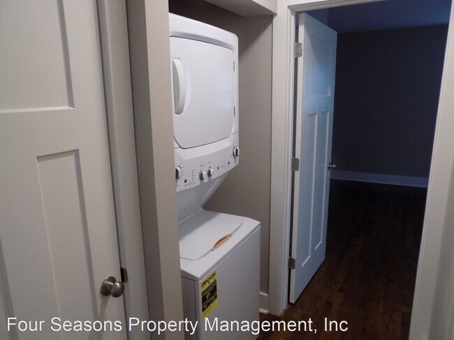 Building Photo - 1 br, 1 bath House - 1117 East 20th Street