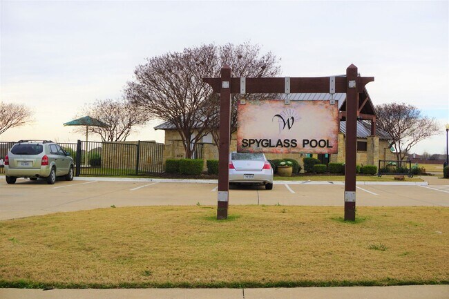 Building Photo - Modern 4 Bedroom Home in Windmill Farms with Community Pools and Trails