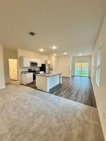 Building Photo - 2307 States St