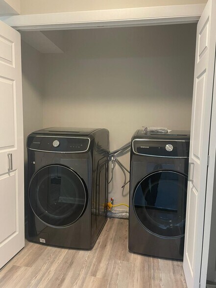 Dishwasher - 3301 W Alvina Ave