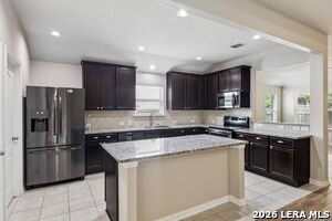 Building Photo - 7603 Presidio Haven