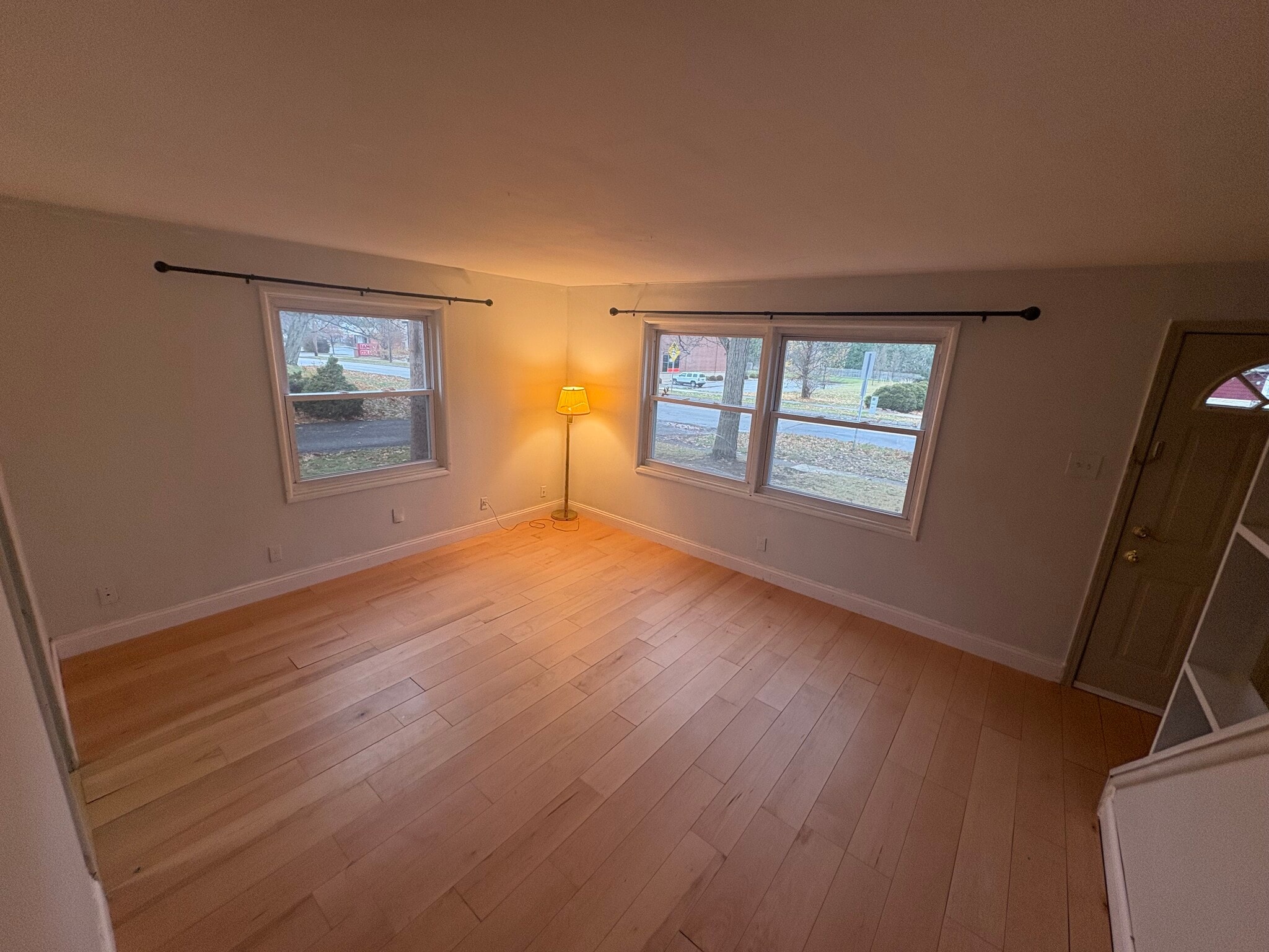 Living Room - 1824 Bailey Rd