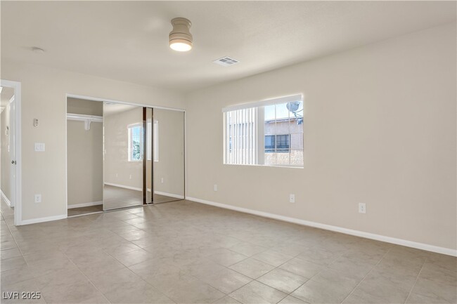 Building Photo - 2217 N Jones Blvd
