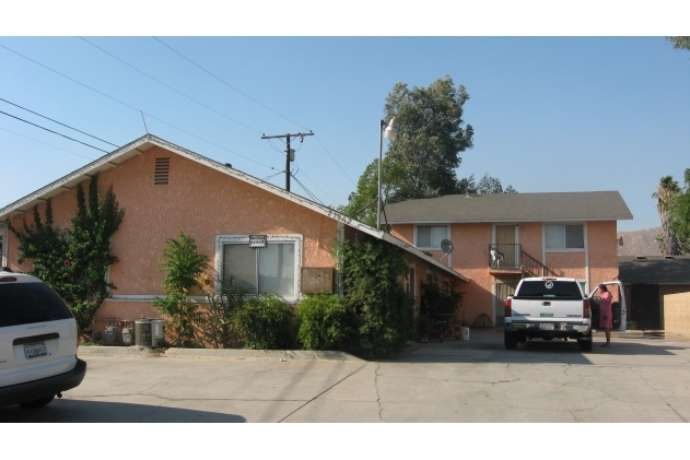 Building Photo - 21862 Dracaea St