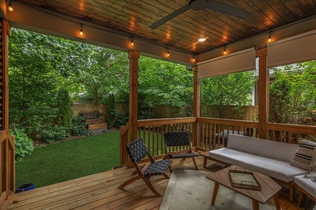 Building Photo - Great East Nashville house-close to 5 Poin...