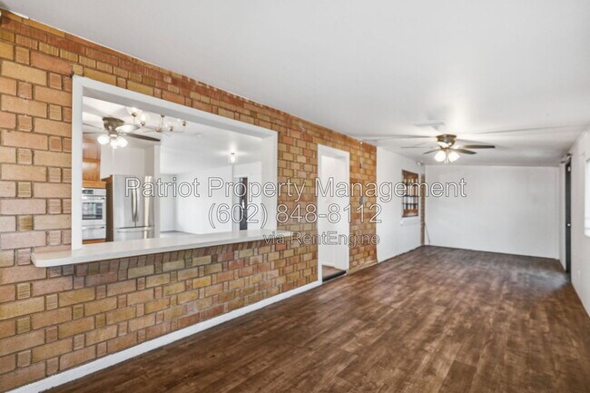 Building Photo - 4232 W Keim Dr