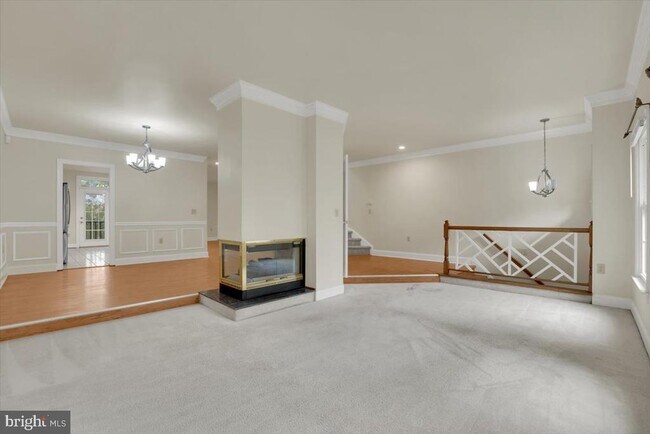 Building Photo - 2904 Oakton Crest Pl