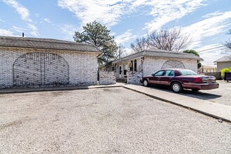 Building Photo - 1107 S Jackson St