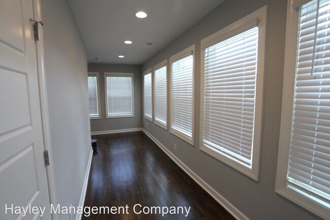 Building Photo - 4 br, 3 bath House - 139 Bragg Avenue