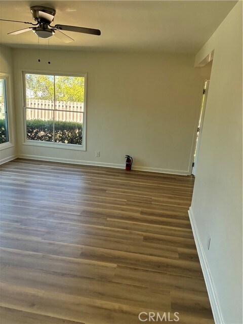 Building Photo - 863 Morada Pl