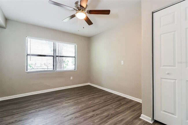 Building Photo - 6806 Lyman Ave