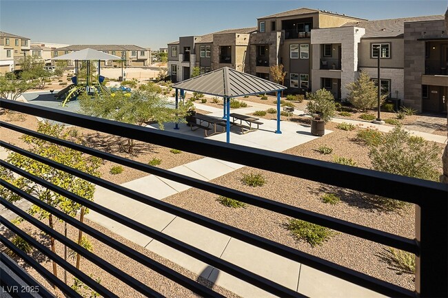 Building Photo - 1155 Tektite Ave