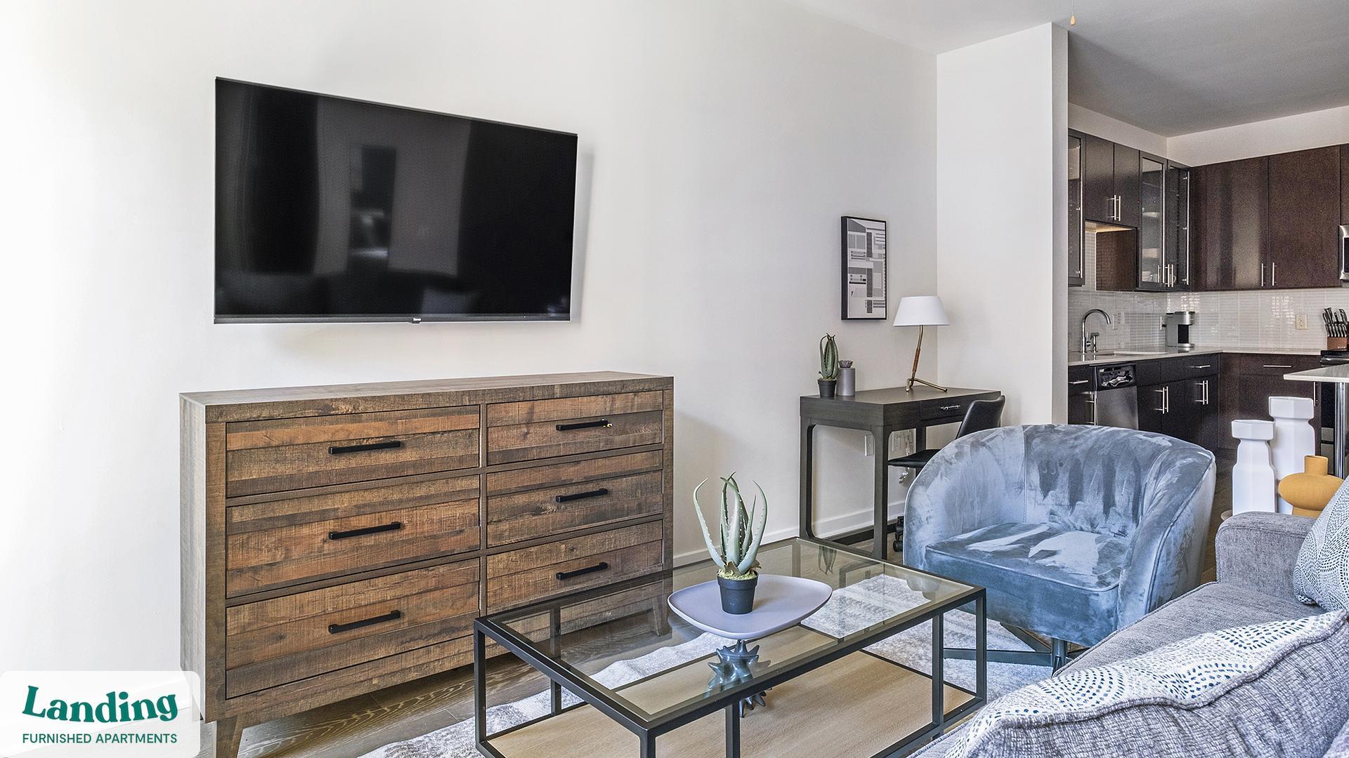 Building Photo - 825 Usener St