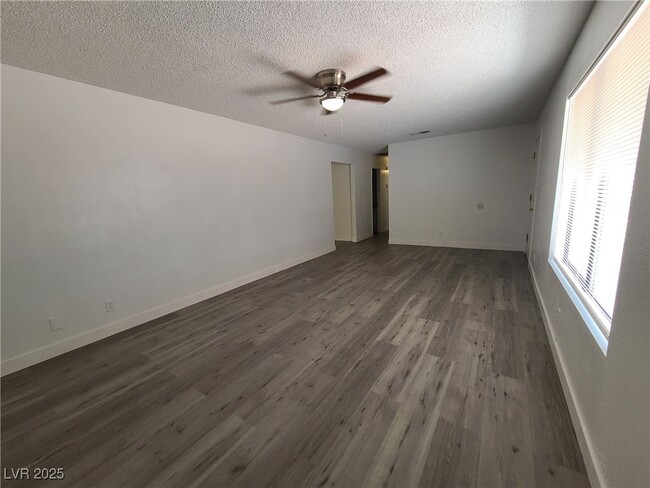 Building Photo - 5520 E Manse Rd