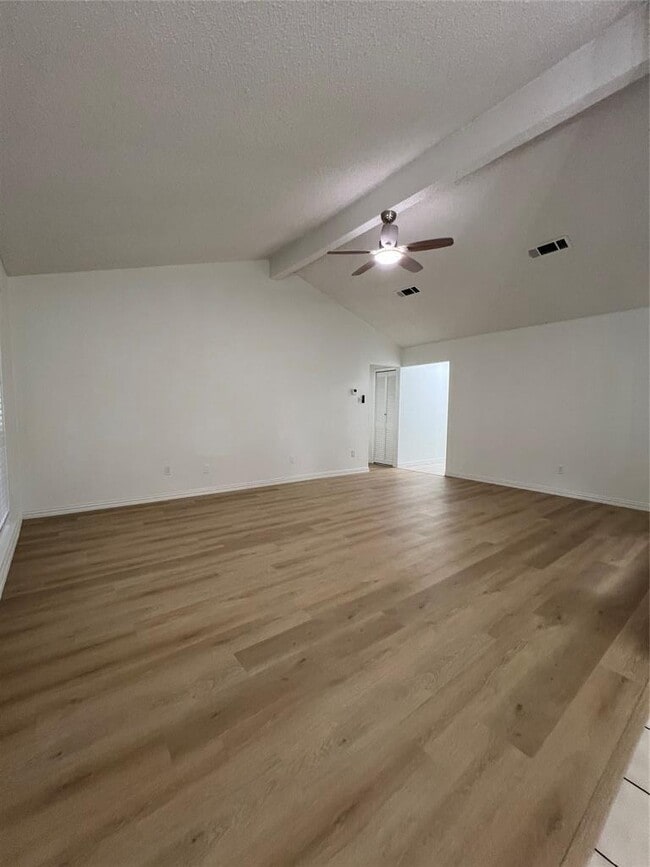 Building Photo - 12304 Double Tree Ln