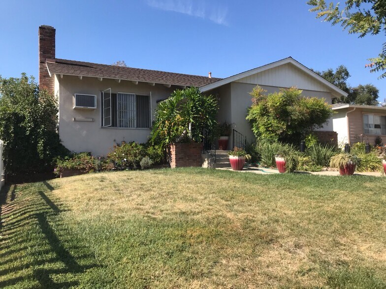 Primary Photo - 237 Spring St