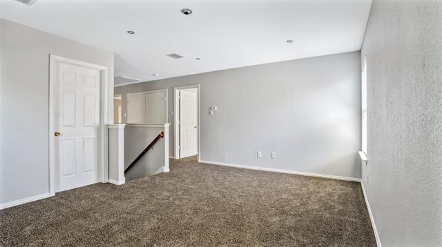 Building Photo - 11546 La Grange Dr