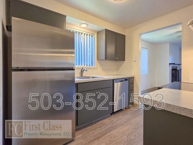 Building Photo - 2326 21st Pl