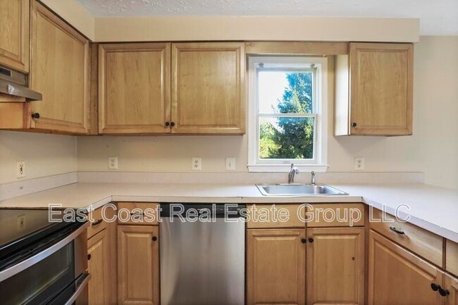 Building Photo - 2068C Virts Ln