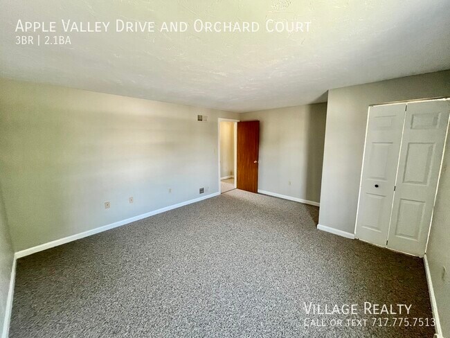 Building Photo - 710 Apple Valley Dr