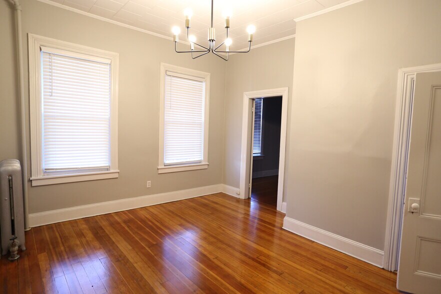 Building Photo - 282 Highland Ave