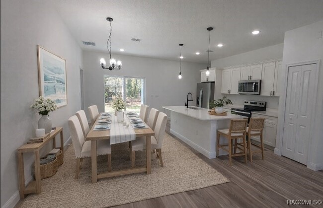 Building Photo - 9298 N Akola Way