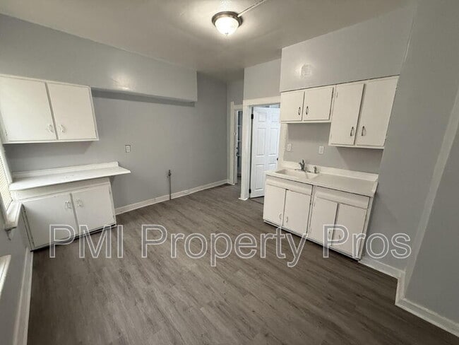 Building Photo - 2361 N 12th St