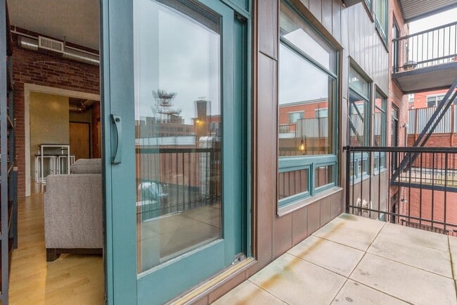 Building Photo - ALL UTILITIES INCLUDED - Furnished Downtown Portland, ME Condo w/ Parking, In-Unit Laundry, Priva...