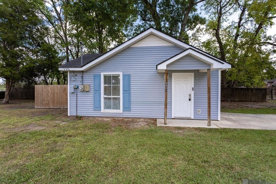 Building Photo - 3431 Brightside Dr
