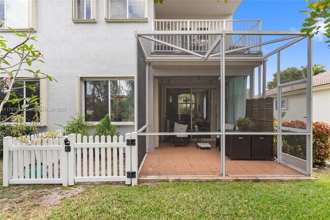 Building Photo - 513 NW 46th Ave