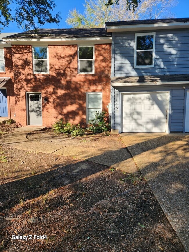 Building Photo - 3 Bed / 2.5 Bath in Ridgeland