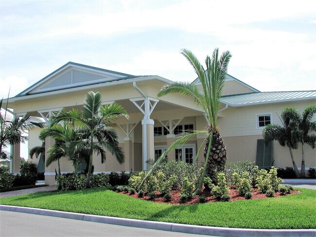 Building Photo - 1636 Pointe W Wy