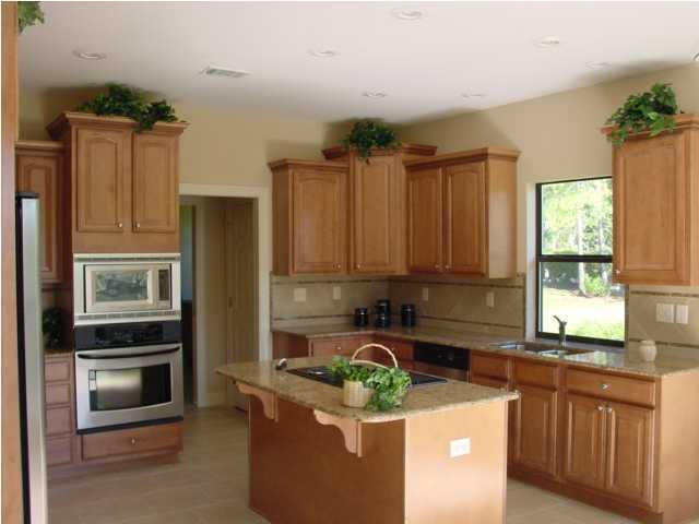 Building Photo - 31 Balmoral Dr