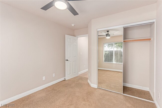 Building Photo - 10275 Headrick Dr