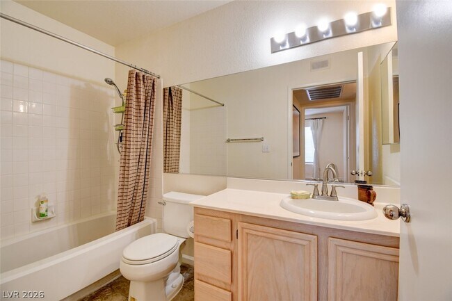 Building Photo - 1900 Villa Palms Ct