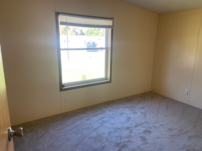 Building Photo - 103 Boxwood Ln