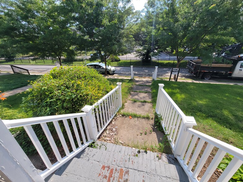 Building Photo - 612 Wildwood Pkwy