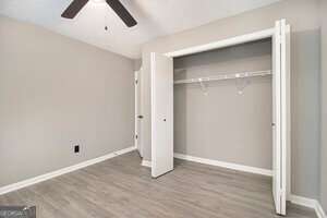 Building Photo - 9432 Cypress Ln