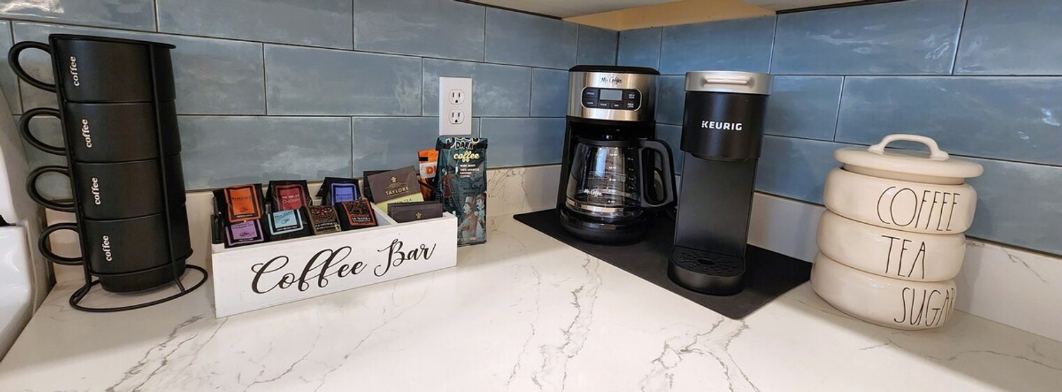 Building Photo - 2415 2nd Ave