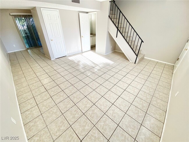 Building Photo - 3417 Civic Center Dr
