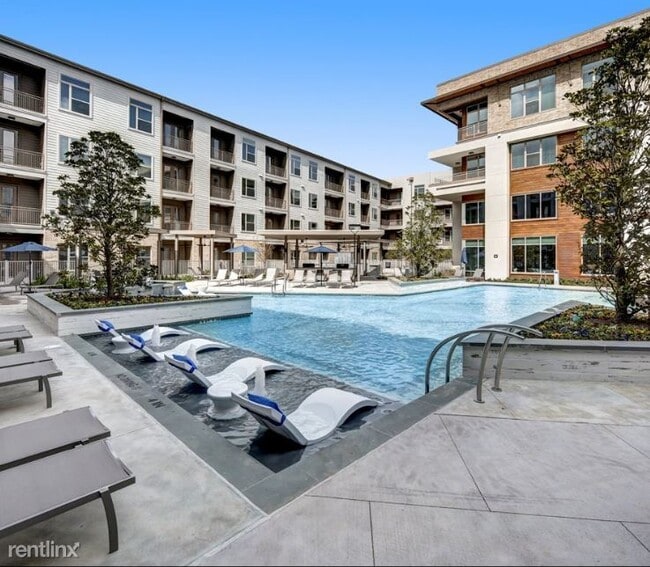 Building Photo - 800 C-bar Ranch Trail