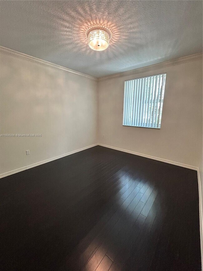 Building Photo - 9172 Collins Ave