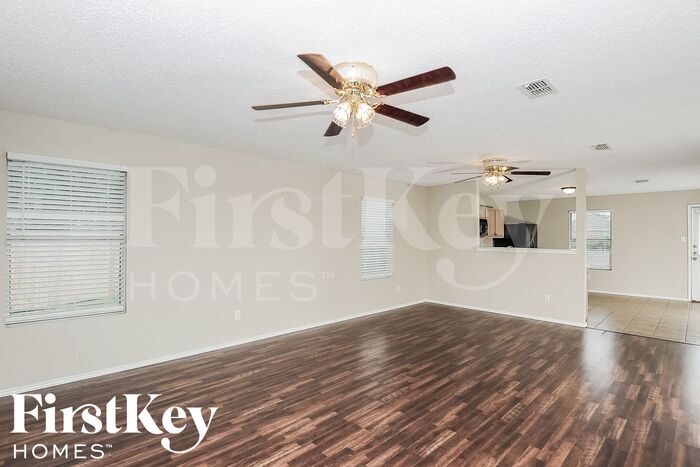 Building Photo - 4344 Hunters Creek Dr