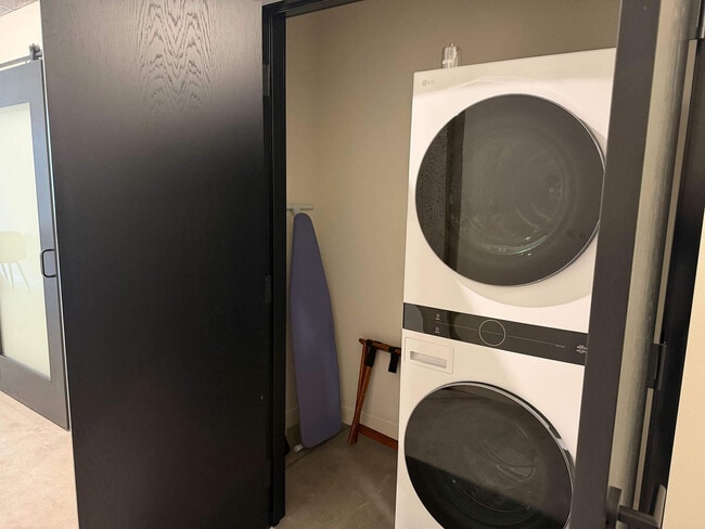 Building Photo - 1111 3rd Ave S